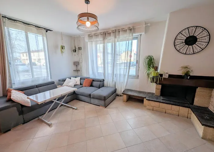 בית הארחה Studio ☆ Cite Du Vin ☆ Stationnement Gratuit Dans La Rue ☆ Street Park Free בורדו