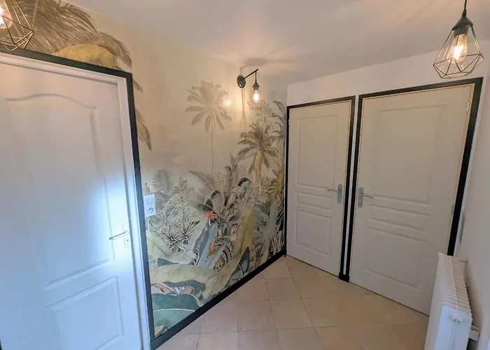 Гостевой дом Studio ☆ Cite Du Vin ☆ Stationnement Gratuit Dans La Rue ☆ Street Park Free